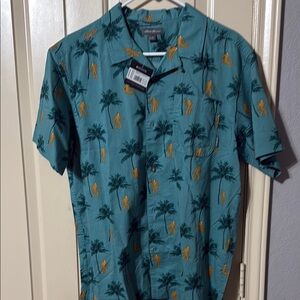 NWT Eddie Bauer Blue and Yellow Casual Button Down Shirt